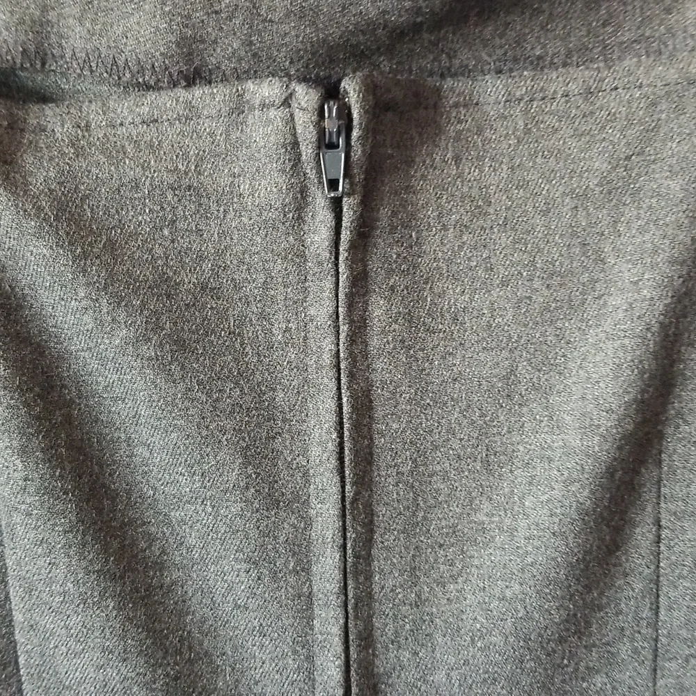 David Wayne Gray Dress - Picture 6 of 8